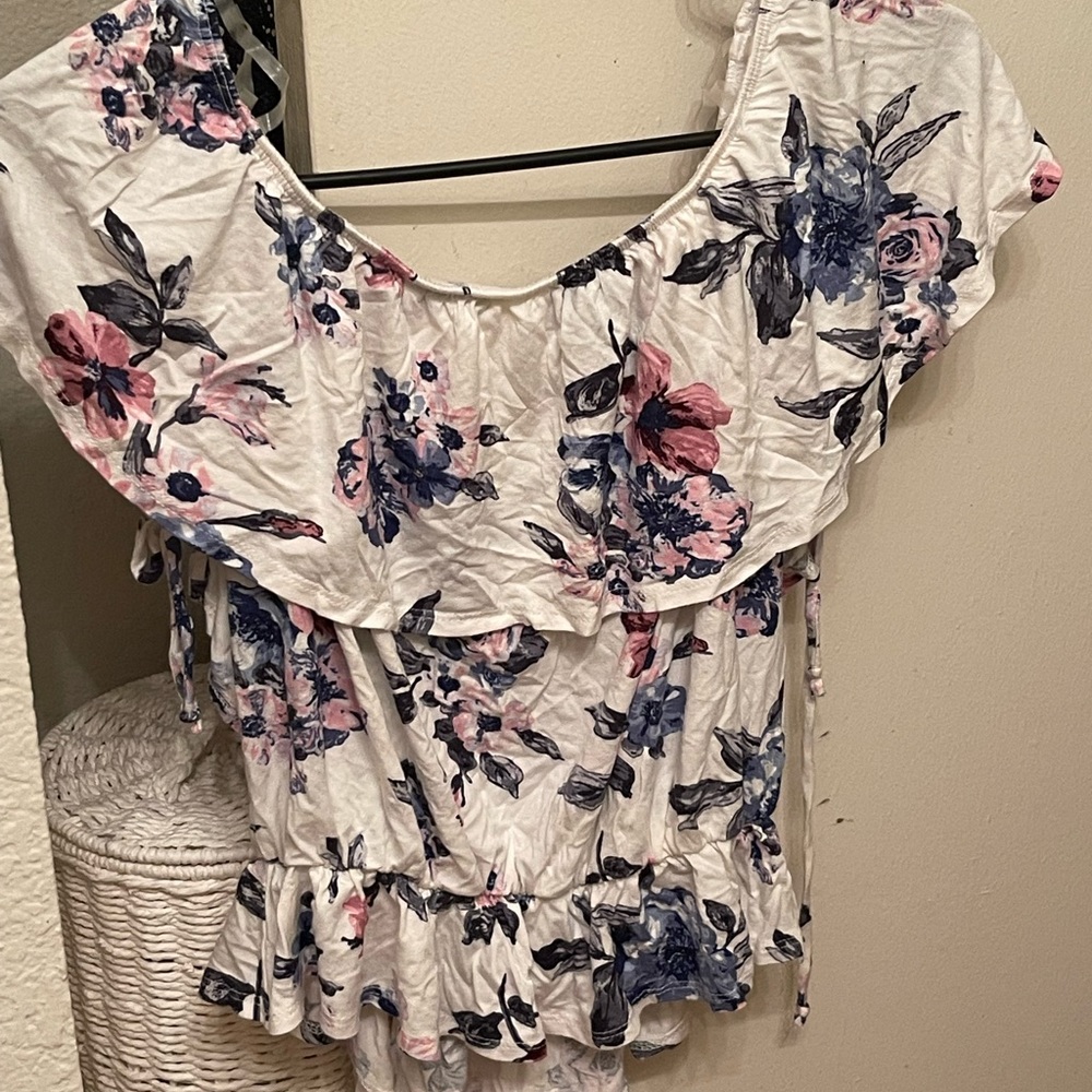 Fashion Nova Off the Shoulder’s Top Size XL/Multi color